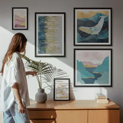 Wanddecoratie compositie abstracte bergen met een modern zeegezicht