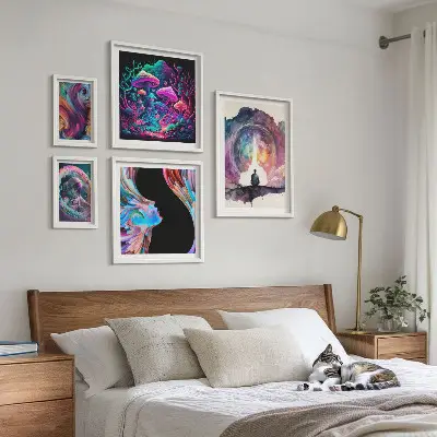 Gallery wall kosmische surrealistische inspiraties