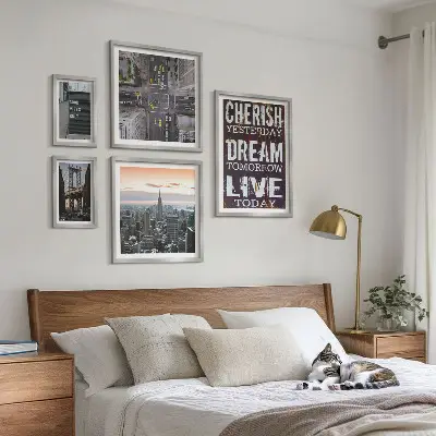 Moderne schilderijen set met inspirerende stadsslogans