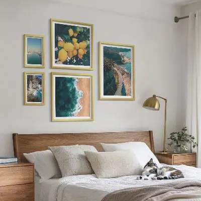 Moderne schilderijen set met strandlandschappen en citrusvruchten