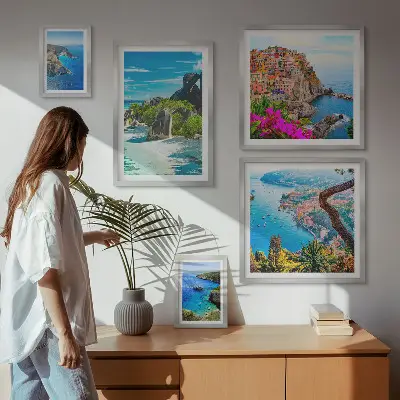 Set van moderne schilderijen met uitzichten op kustlandschappen