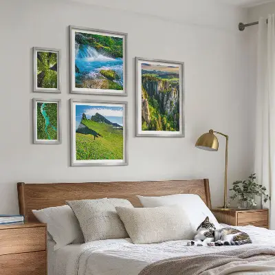 Moderne schilderijenset met landschappen, bergen, rivieren en bossen