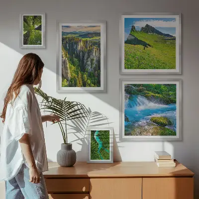 Moderne schilderijenset met landschappen, bergen, rivieren en bossen