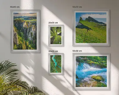 Moderne schilderijenset met landschappen, bergen, rivieren en bossen
