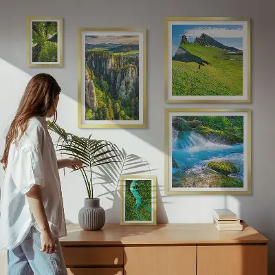 Moderne schilderijenset met landschappen, bergen, rivieren en bossen