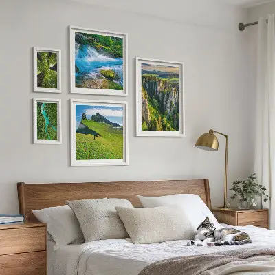 Moderne schilderijenset met landschappen, bergen, rivieren en bossen