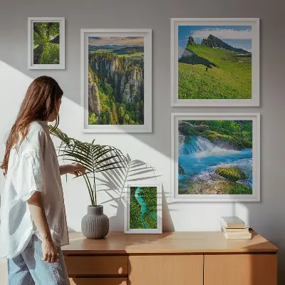 Moderne schilderijenset met landschappen, bergen, rivieren en bossen