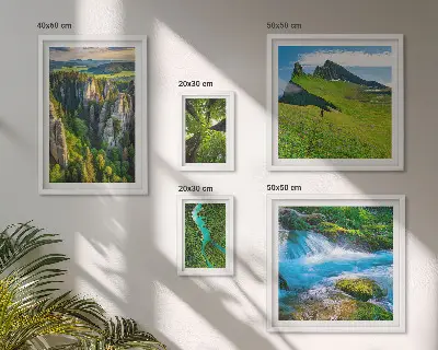 Moderne schilderijenset met landschappen, bergen, rivieren en bossen