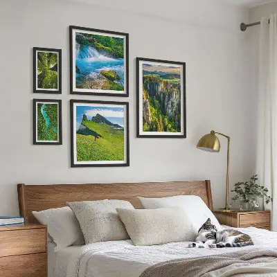 Moderne schilderijenset met landschappen, bergen, rivieren en bossen