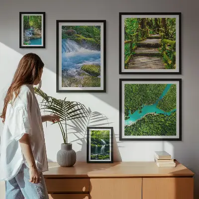 Gallery wall Groene oases van rust in het bos