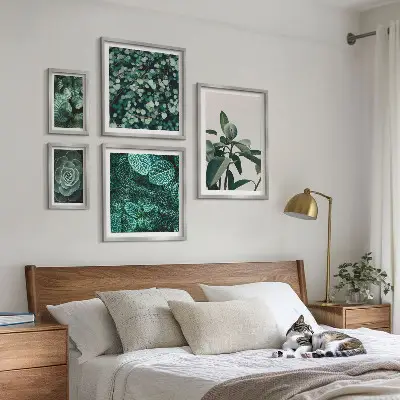 Wanddecoratie compositie met plantenmotieven van groene bladeren