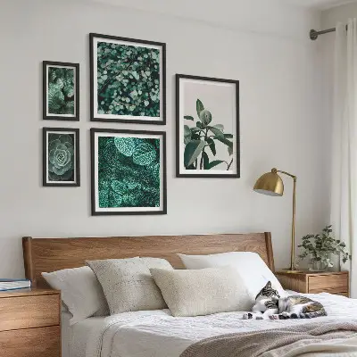 Wanddecoratie compositie met plantenmotieven van groene bladeren