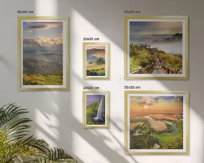 Wanddecoratie compositie met berglandschappen en watervallen