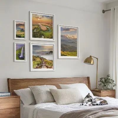 Wanddecoratie compositie met berglandschappen en watervallen