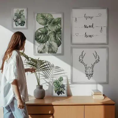 Set van moderne schilderijen met plantmotieven voor een natuurlijke uitstraling in huis