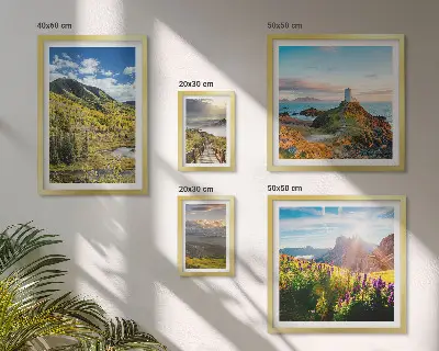 Wanddecoratie compositie met berglandschappen in de natuur