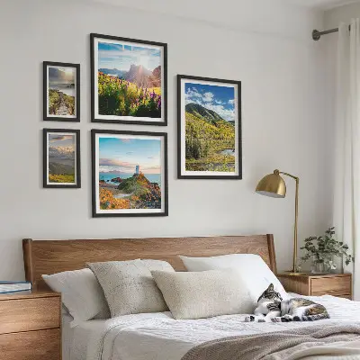 Wanddecoratie compositie met berglandschappen in de natuur