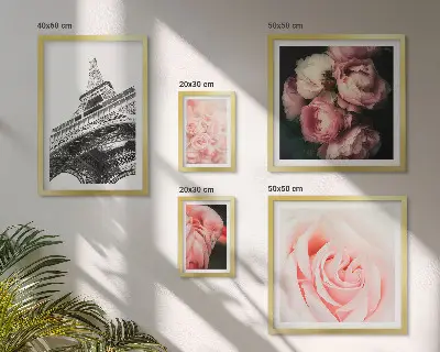 Wanddecoratie compositie met rozen en Eiffeltoren in romantische stijl