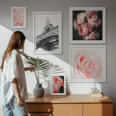 Wanddecoratie compositie met rozen en Eiffeltoren in romantische stijl