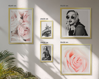 Wanddecoratie compositie Stijlvolle portretten van rozen op elegante wijze