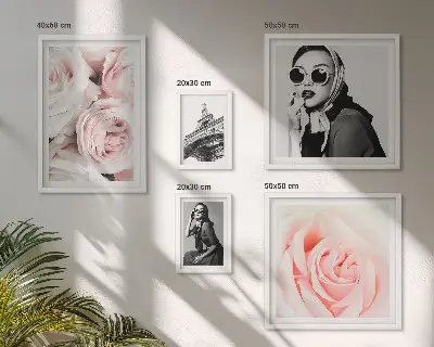 Wanddecoratie met rozen stijlvolle compositie van portretten
