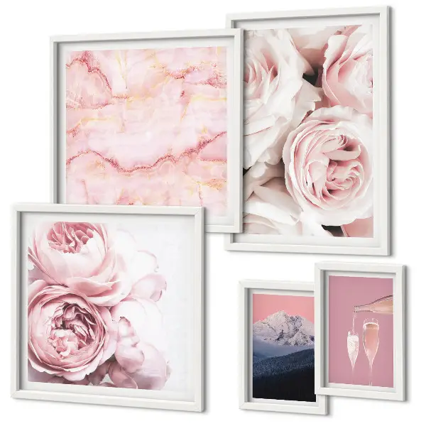 Set van moderne schilderijen met een elegant accent van roze bloemen