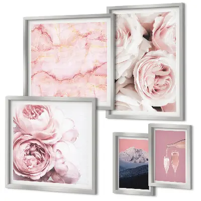 Set van moderne schilderijen met een elegant accent van roze bloemen