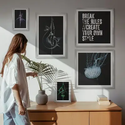 Wanddecoratie compositie met abstracte creatieve motieven