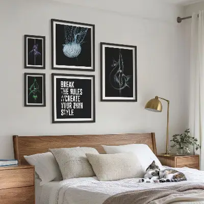 Wanddecoratie compositie met abstracte creatieve motieven