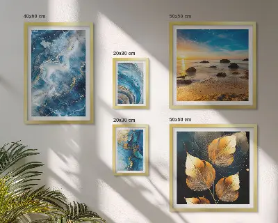 Gallery wall met abstracte blauwe landschappen