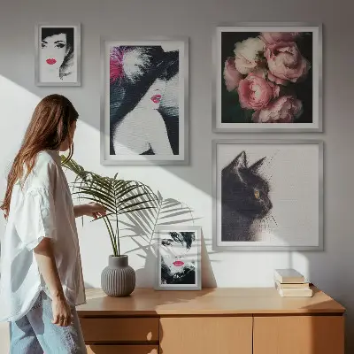 Moderne schilderijen set Stijlvolle portretten van vrouwen met rozen