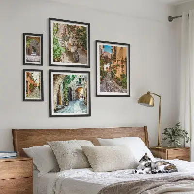 Gallery wall Charmante straatjes met bloemen