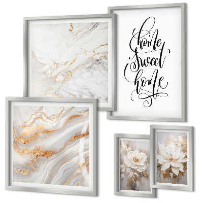 Gallery wall Stijlvol interieur met bloemen en marmer