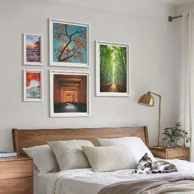Wanddecoratie met een compositie van landschappen met Japanse bamboebloemen 
