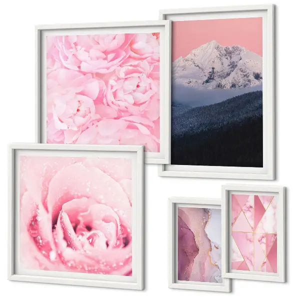 Set van moderne schilderijen met roze landschappen en bloemen