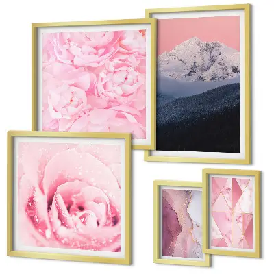 Set van moderne schilderijen met roze landschappen en bloemen