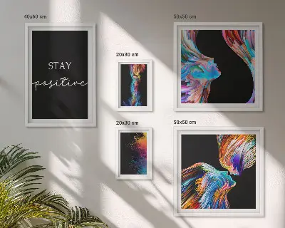 Gallery wall met kleurrijke positieve abstracties