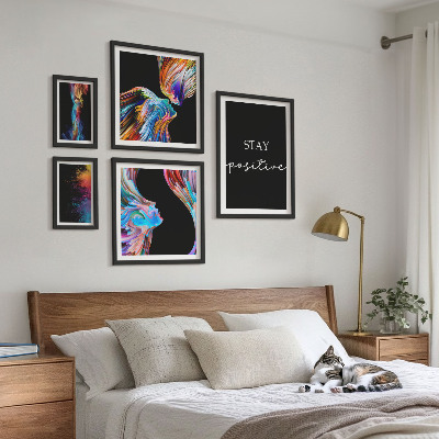 Gallery wall Kleurrijke positieve abstracties