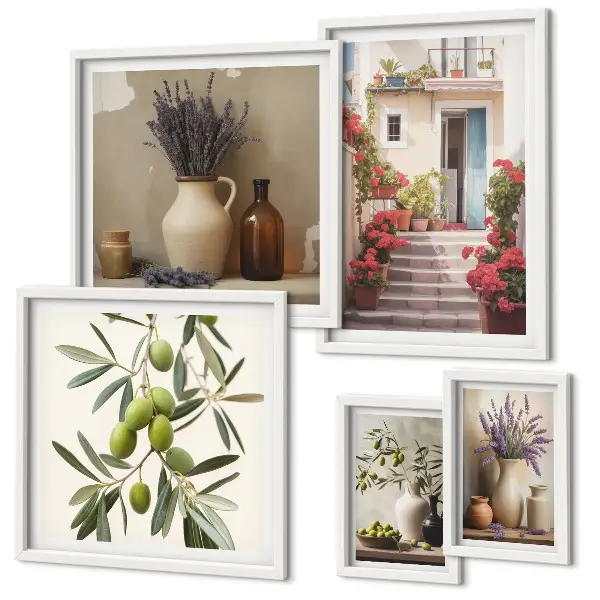 Gallery wall met stijlvolle interieurs, bloemen en fruit
