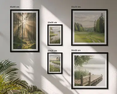 Set van moderne schilderijen met boslandschappen van zon en water
