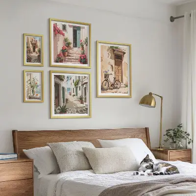Gallery wall Charmante straatjes met een fiets