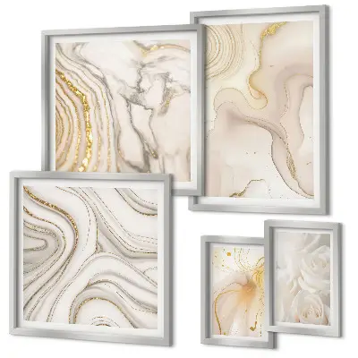Gallery wall met abstracte beige composities