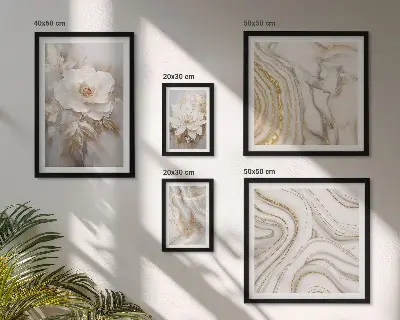 Wanddecoratie met abstracte bloemmotieven elegante compositie