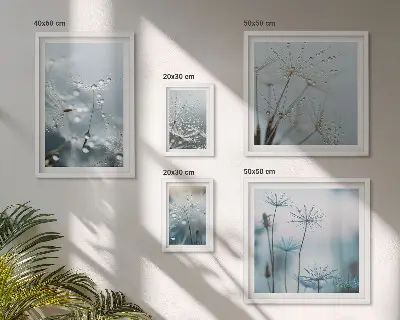 Set van moderne schilderijen met plantmotieven en waterdruppels