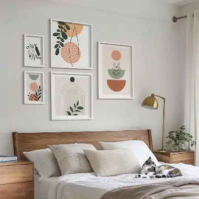 Moderne schilderijenset met stijlvolle plantendecoraties