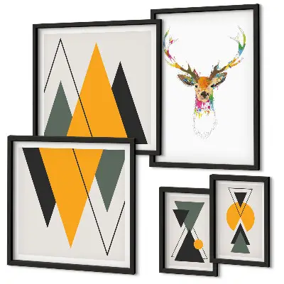 Wanddecoratie compositie met kleurrijke motieven in boho-stijl