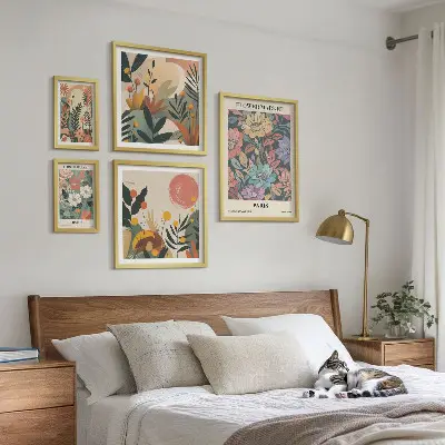 Gallery wall bloemmotieven Parijs en Londen