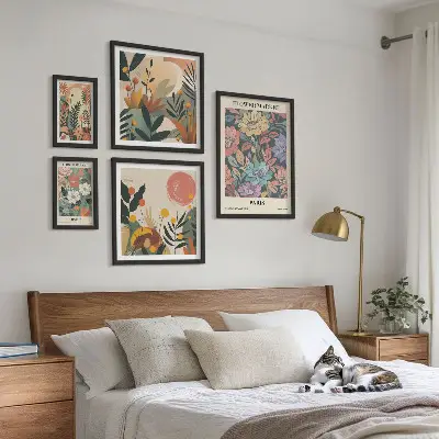 Gallery wall bloemmotieven Parijs en Londen