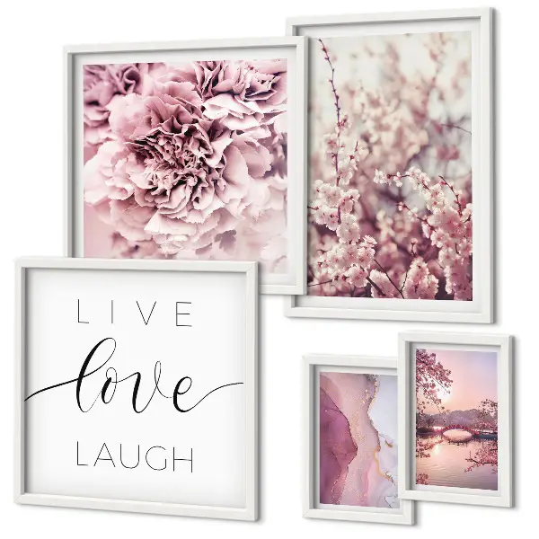 Wanddecoratie met bloemmotieven met pastelkleurige slogans
