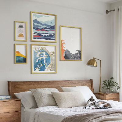 Gallery wall Japanse stijl met golven en bergen als decoratie